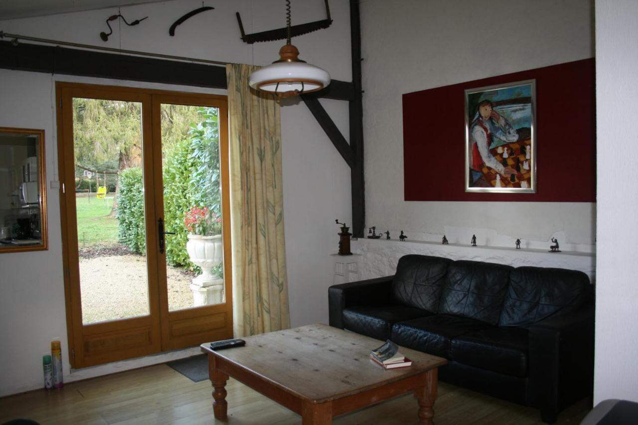 Domaine Des Hirondelles Villa Saint-Vincent-de-Cosse Buitenkant foto