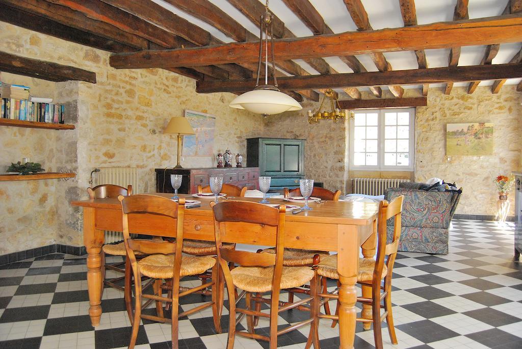 Domaine Des Hirondelles Villa Saint-Vincent-de-Cosse Buitenkant foto
